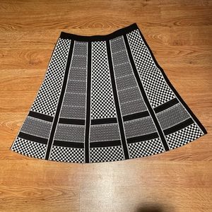 Black & White Knit Skirt